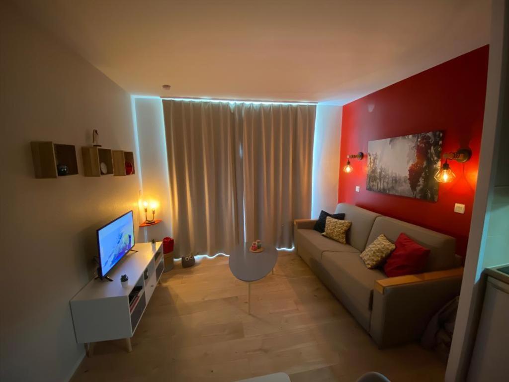 Appartement Au Calme Face Au Lac Marciac Bagian luar foto