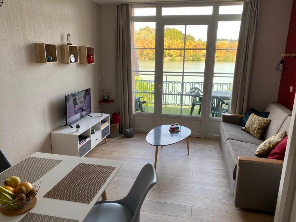 Appartement Au Calme Face Au Lac Marciac Bagian luar foto
