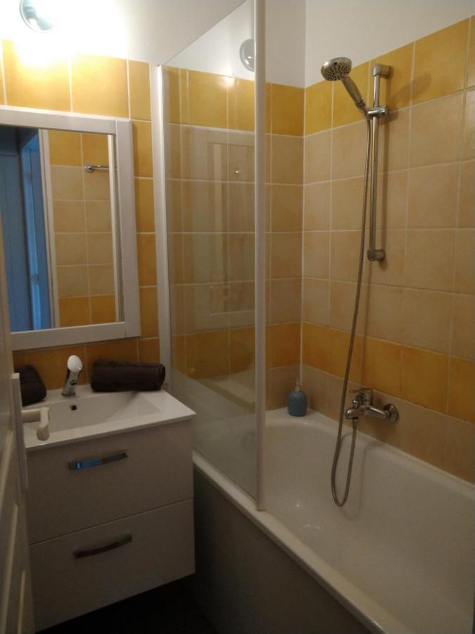 Appartement Au Calme Face Au Lac Marciac Bagian luar foto