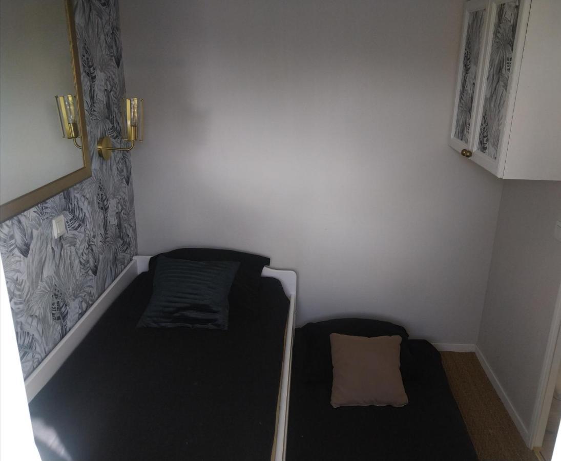 Appartement Au Calme Face Au Lac Marciac Bagian luar foto