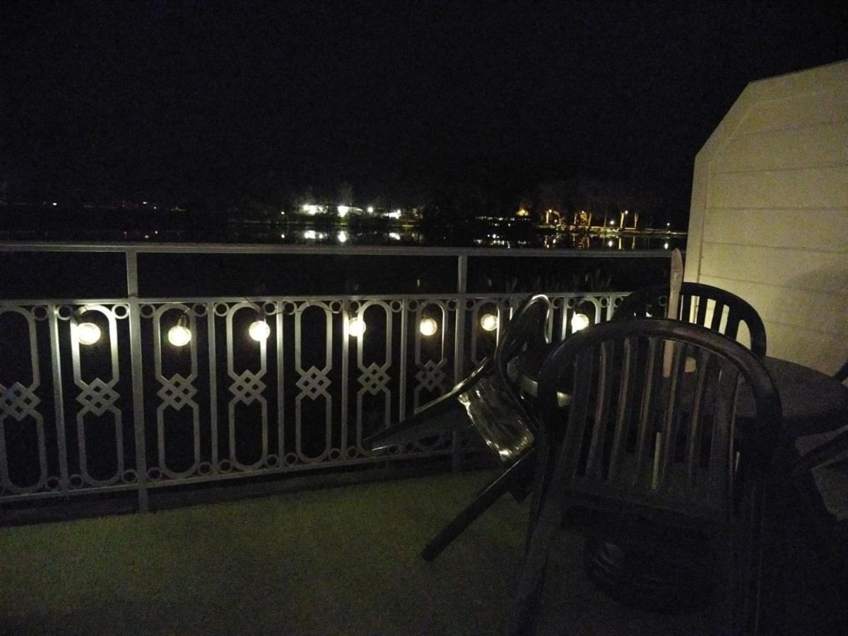Appartement Au Calme Face Au Lac Marciac Bagian luar foto